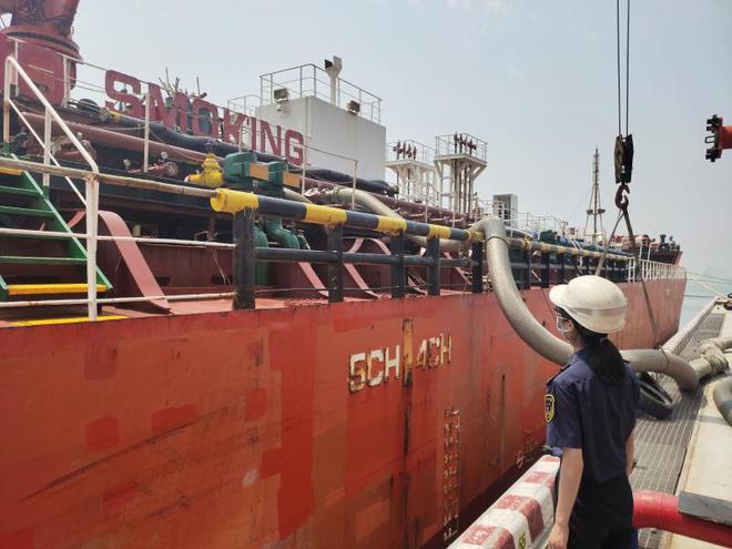 潍坊海事局加强船载散装液体危险货物运输安全监管工作